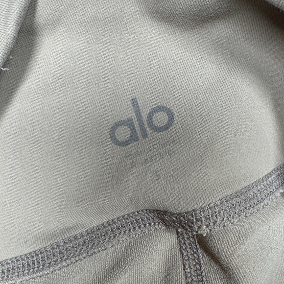 Alo Yoga Cream Tan Mesh Block Athletic Leggings Size Small - Picture 14 of 16